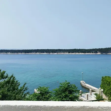Seafront On The Island Of Rab דירה *